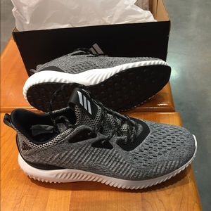Mens  Adidas Alphabounce